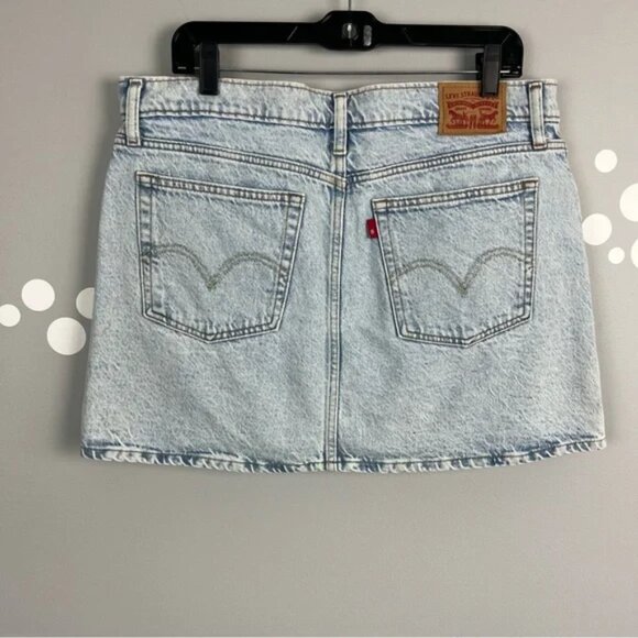 Levi's Sky Blue Mini Denim Skirt - Picture 4 of 5